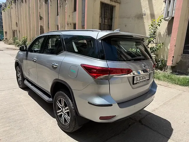 Used Toyota Fortuner [2016-2021] 2.7 4x2 AT [2016-2020] in Delhi