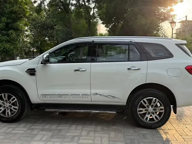 Used Ford Endeavour [2016-2019] Titanium 3.2 4x4 AT in Ludhiana