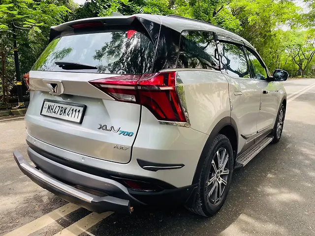 Used Mahindra Old Generation XUV700 AX 7 Petrol MT 7 STR [2023-2024] in Mumbai