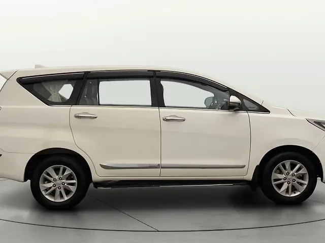 Used Toyota Innova Crysta [2016-2020] 2.8 ZX AT 7 STR in Lucknow