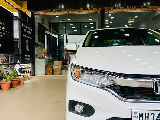 Used Honda City 4th Generation VX Petrol [2017-2019] in Nagpur