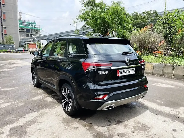 Used MG Hector Plus [2020-2023] Sharp 1.5 Petrol Turbo CVT 6-STR in Mumbai