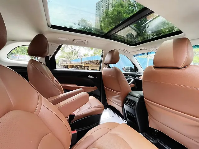 Used MG Hector Plus [2020-2023] Sharp 1.5 Petrol Turbo CVT 6-STR in Mumbai