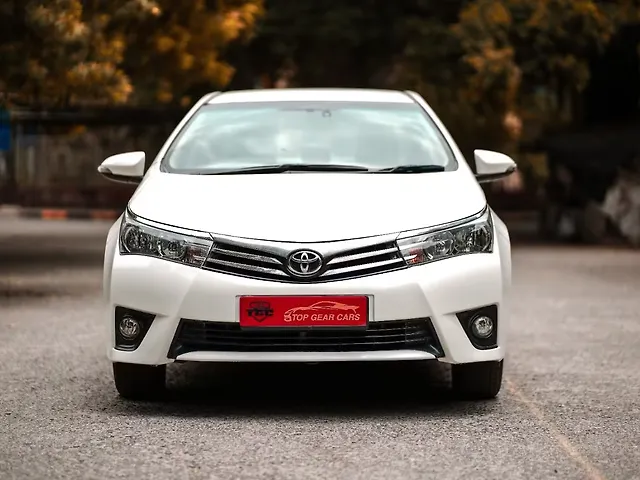 Used 2015 Toyota Corolla Altis in Delhi