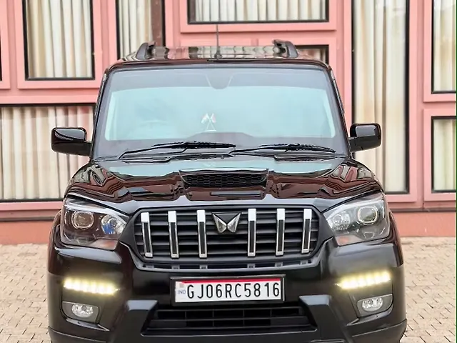 Used 2025 Mahindra Scorpio in Surat