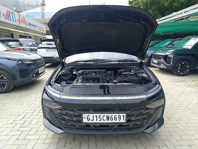 Used Hyundai Verna [2023-2026] SX Petrol 1.5L Automatic (CVT) in Ahmedabad