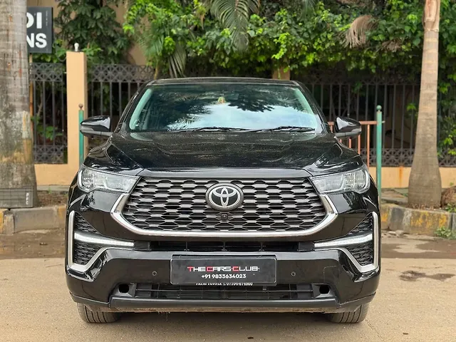 Used 2023 Toyota Innova Hycross in Mumbai