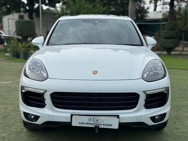 Used 2016 Porsche Cayenne in Delhi Used 2016 Porsche Cayenne in Delhi