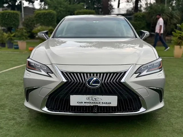 Used 2019 Lexus ES in Delhi