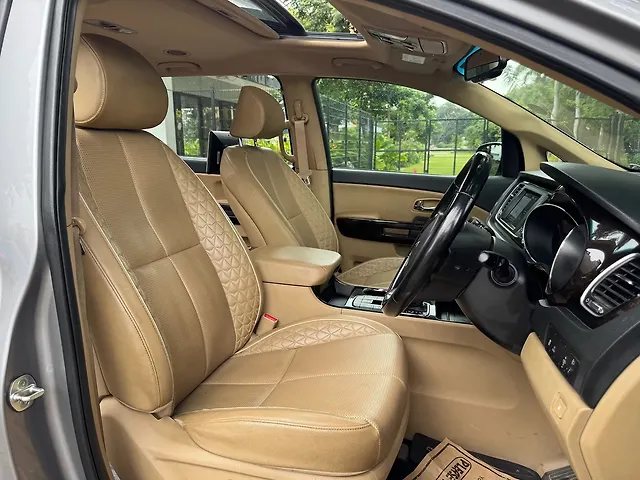 Used Kia Carnival [2020-2023] Limousine Plus 7 STR in Bangalore