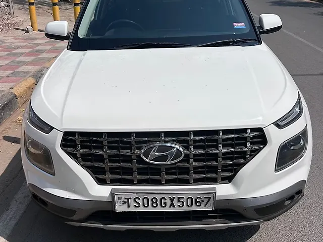 Used 2020 Hyundai Venue in Hyderabad Used 2020 Hyundai Venue in Hyderabad
