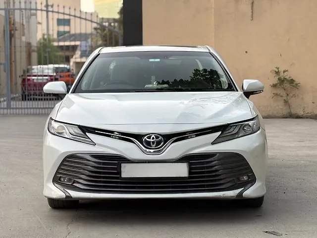 Used 2020 Toyota Camry in Delhi