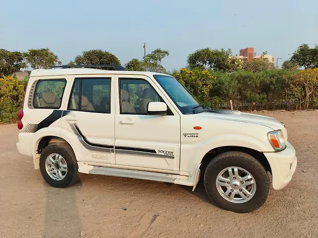 Used 2014 Mahindra Scorpio in Ahmedabad Used 2014 Mahindra Scorpio in Ahmedabad