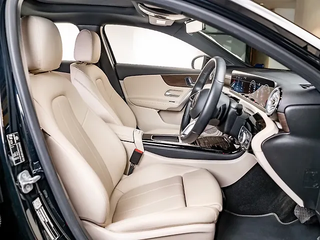 Used Mercedes-Benz A-Class Limousine 200 in Delhi