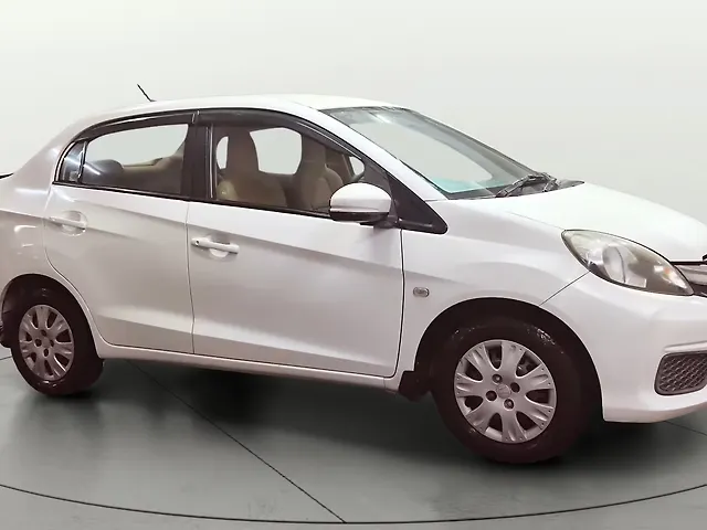 Used 2016 Honda Amaze in Surat