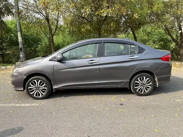 Used Honda City 4th Generation VX Petrol [2017-2019] in Noida