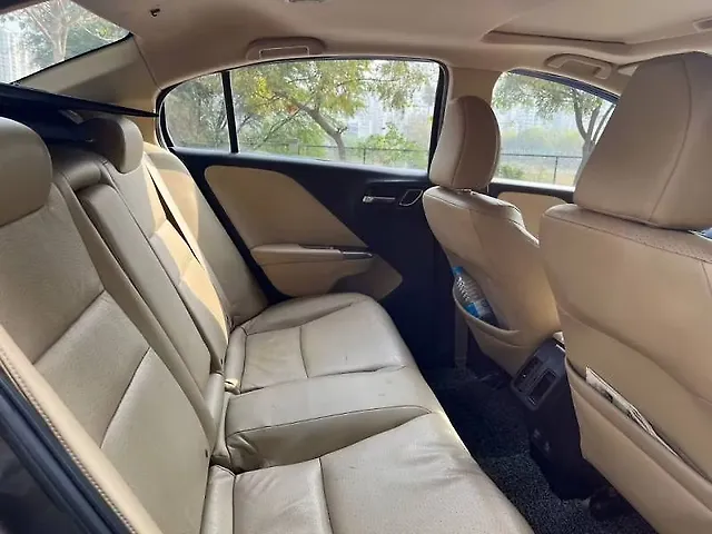 Used Honda City 4th Generation VX Petrol [2017-2019] in Noida