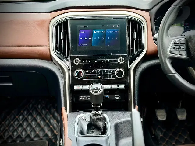 Used Mahindra Scorpio N Z8 S 2WD Diesel 2.2L Turbo Manual 7 STR [2024-2026] in Delhi