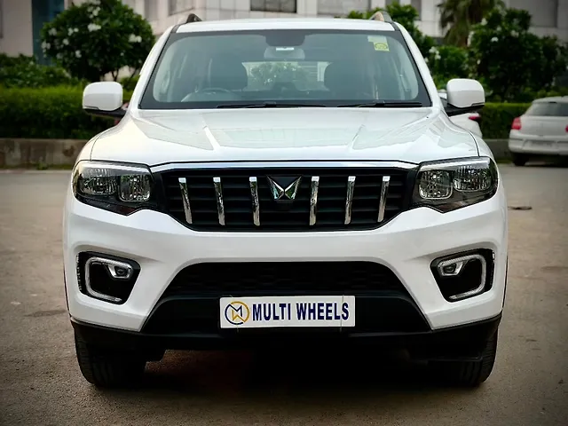 Used 2025 Mahindra Scorpio N in Delhi