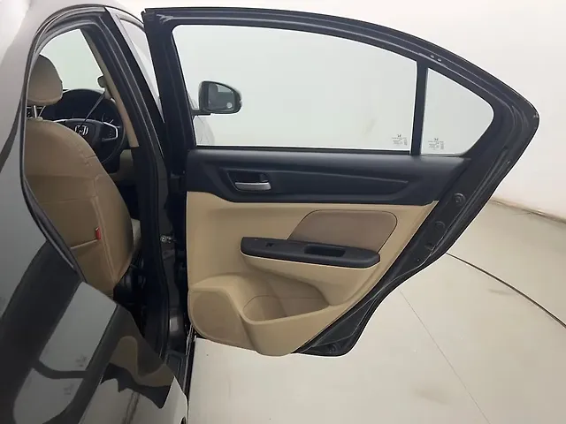 Used Honda Amaze 2nd Gen VX MT 1.2 Petrol [2021-2023] in Kolkata
