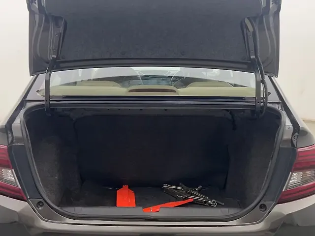 Used Honda Amaze 2nd Gen VX MT 1.2 Petrol [2021-2023] in Kolkata