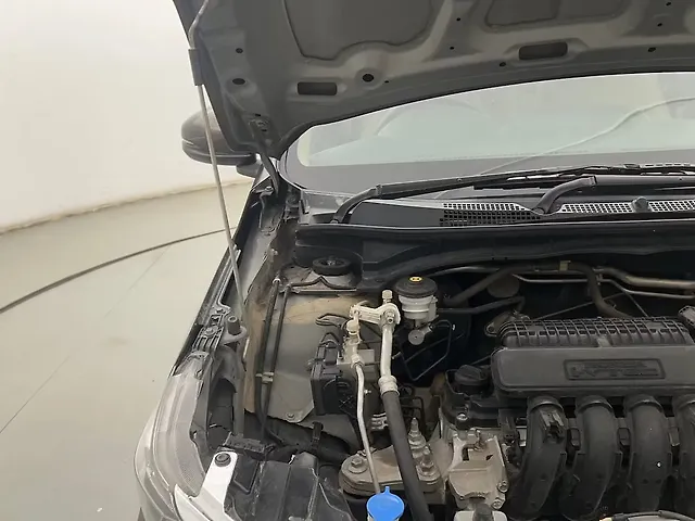 Used Honda Amaze 2nd Gen VX MT 1.2 Petrol [2021-2023] in Kolkata