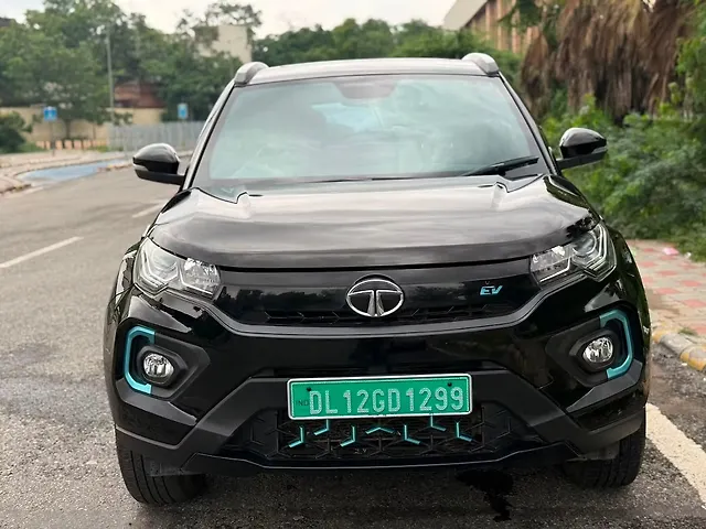 Used 2022 Tata Nexon EV in Delhi