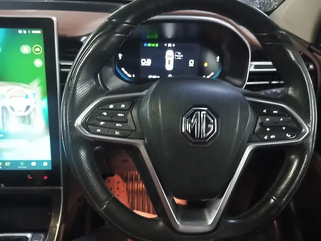 Used MG Hector Plus [2020-2023] Sharp 1.5 Petrol Turbo CVT 6-STR in Mumbai