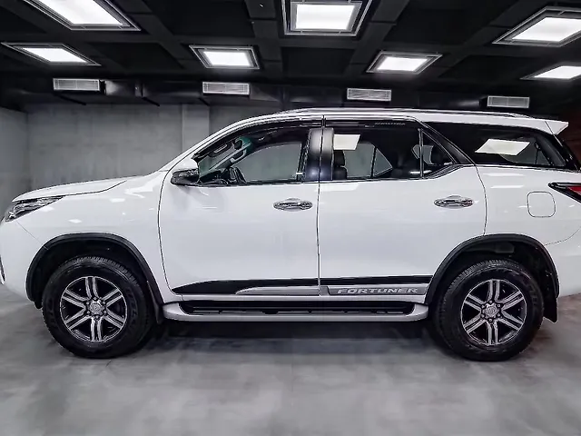 Used Toyota Fortuner 4x2 2WD Diesel 2.8L Turbo 6 Speed Manual in Lucknow