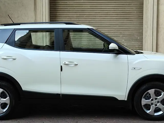 Used Mahindra XUV300 [2019-2024] W6 1.5 Diesel AMT [2020] in Mumbai