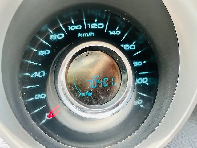 Used Mahindra XUV500 W9 in Delhi Used Mahindra XUV500 W9 in Delhi