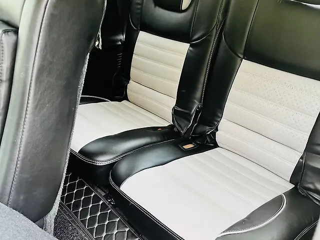 Used Mahindra XUV500 W9 in Delhi Used Mahindra XUV500 W9 in Delhi