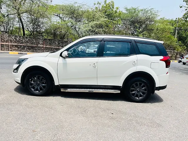 Used Mahindra XUV500 W9 in Delhi Used Mahindra XUV500 W9 in Delhi