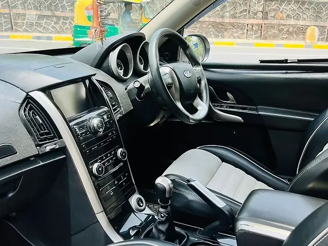Used Mahindra XUV500 W9 in Delhi Used Mahindra XUV500 W9 in Delhi