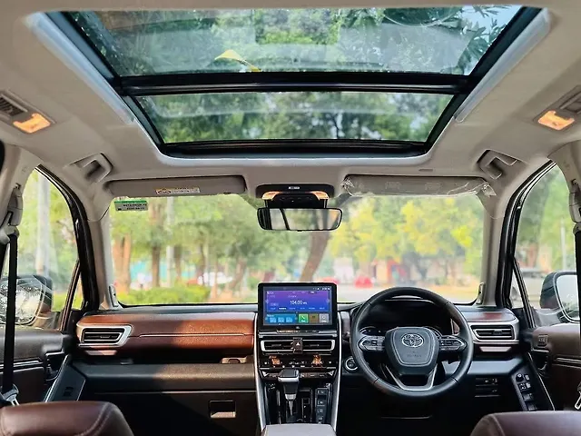 Used Toyota Innova Hycross ZX (O) Hybrid (Electric + Petrol) Automatic (e-CVT) 7 STR Limited Edition in Meerut Used Toyota Innova Hycross ZX (O) Hybrid (Electric + Petrol) Automatic (e-CVT) 7 STR Limited Edition in Meerut