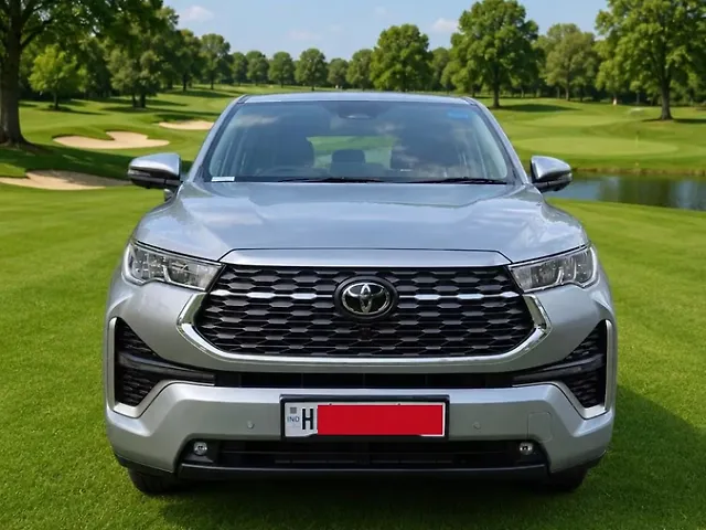 Used 2025 Toyota Innova Hycross in Meerut