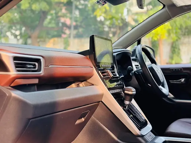 Used Toyota Innova Hycross ZX (O) Hybrid (Electric + Petrol) Automatic (e-CVT) 7 STR Limited Edition in Meerut Used Toyota Innova Hycross ZX (O) Hybrid (Electric + Petrol) Automatic (e-CVT) 7 STR Limited Edition in Meerut