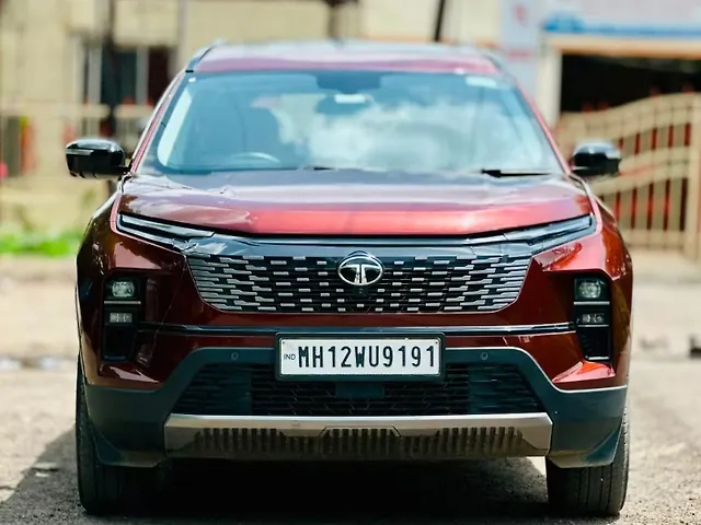Used 2024 Tata Safari in Pune