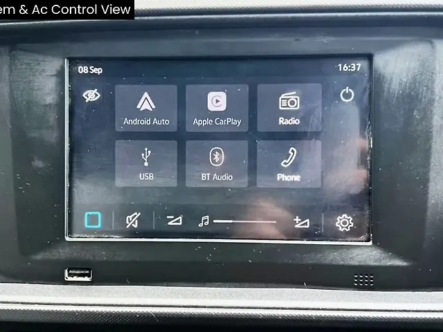 Used Volkswagen Taigun [2021-2023] Comfortline 1.0 TSI MT in Delhi