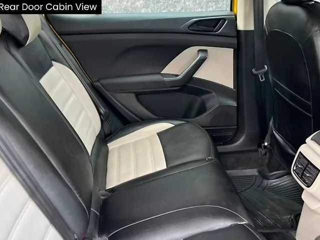 Used Volkswagen Taigun [2021-2023] Comfortline 1.0 TSI MT in Delhi