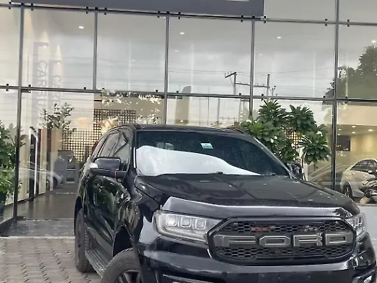 Used 2017 Ford Endeavour in Raipur Used 2017 Ford Endeavour in Raipur