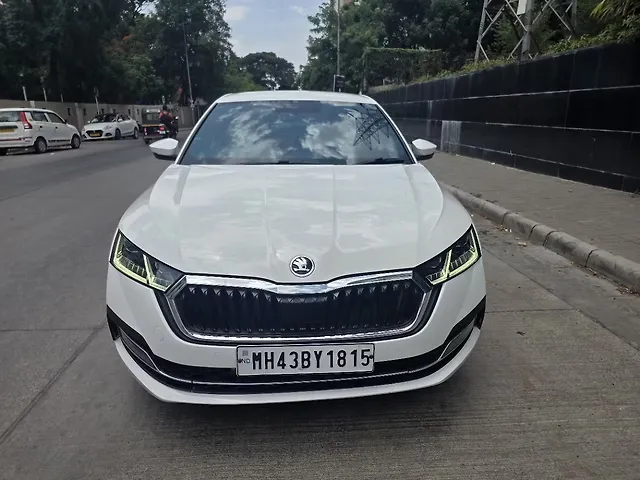 Used 2021 Skoda Octavia in Pune