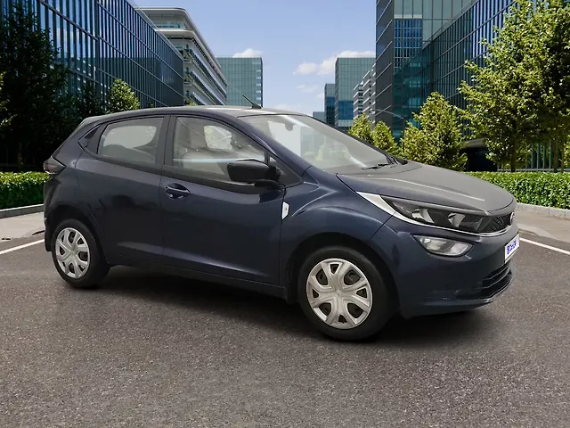 Used 2022 Tata Altroz in Pune