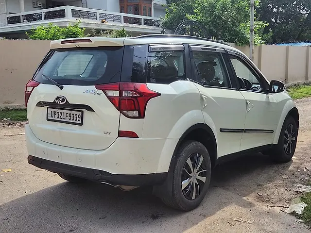 Used Mahindra XUV500 W7 [2018-2020] in Lucknow