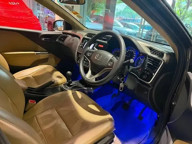 Used Honda City [2014-2017] V in Mumbai