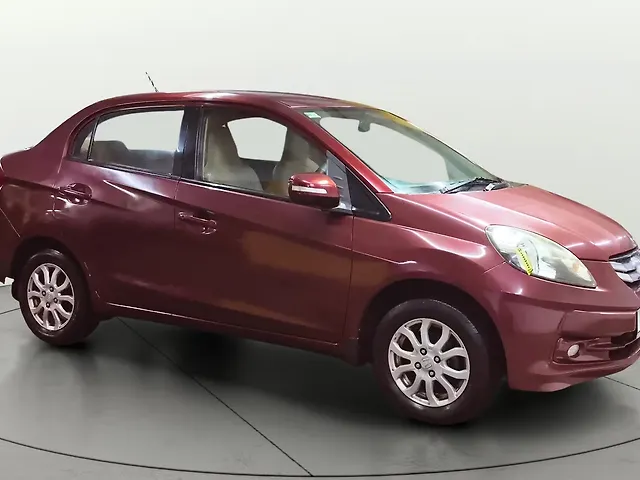 Used 2014 Honda Amaze in Surat