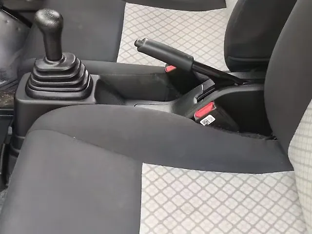 Used Maruti Suzuki Eeco 5 STR STD [2023-2025] in Hyderabad