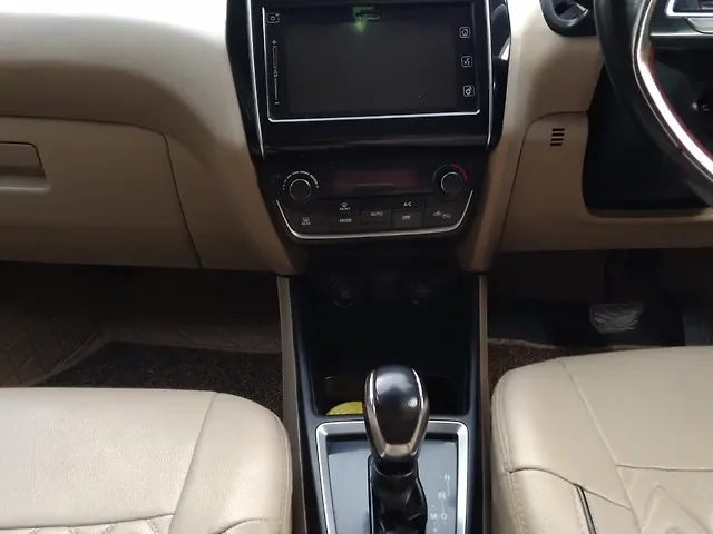 Used Maruti Suzuki Dzire [2017-2020] ZXi AMT in Delhi