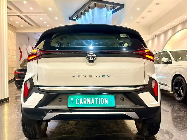 Used Tata Nexon EV Creative Plus 30.0 kWh in Delhi Used Tata Nexon EV Creative Plus 30.0 kWh in Delhi