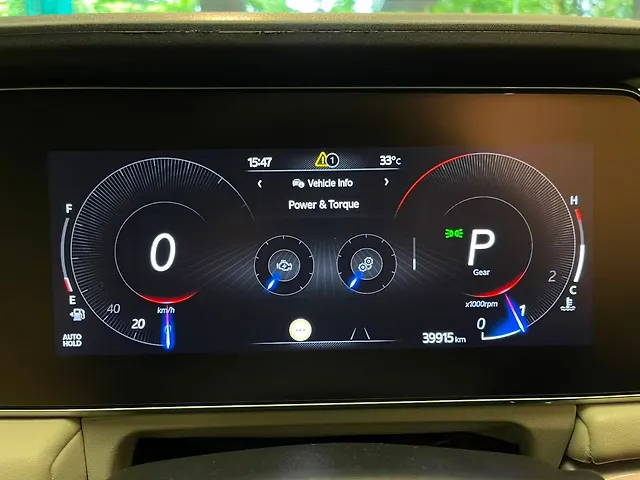 Used Mahindra Old Generation XUV700 AX 7 Petrol AT Luxury Pack 7 STR [2021] in Mumbai